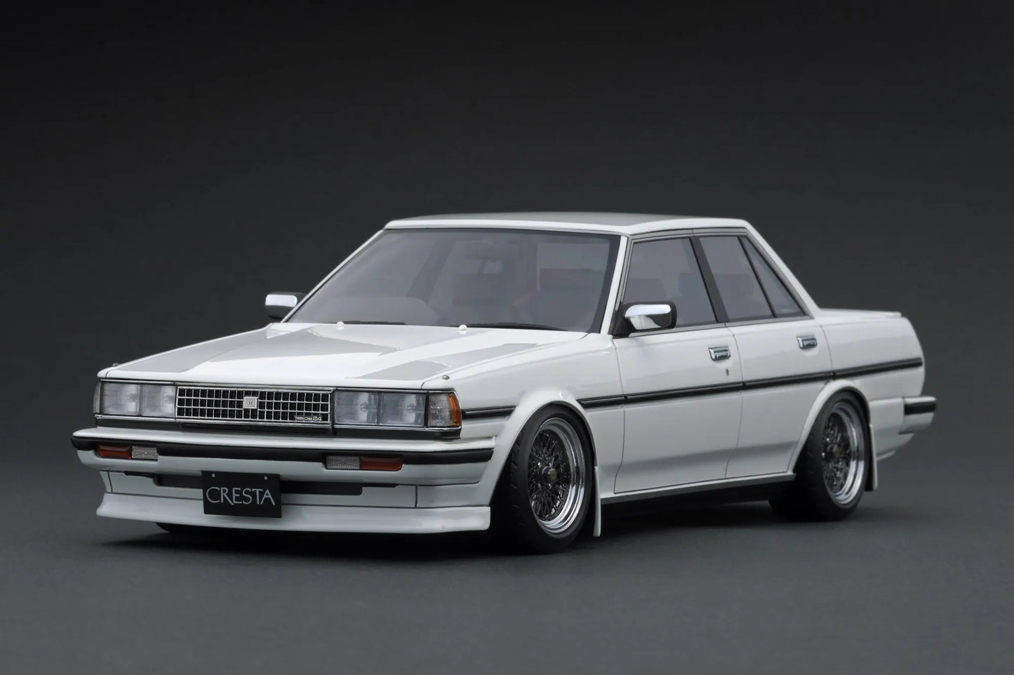 [PRE-SALE Q4/2025] Mô hình xe Ignition Model 1:18 Toyota CRESTA Super Lucent TWINCAM24 (GX71) White - IG3829