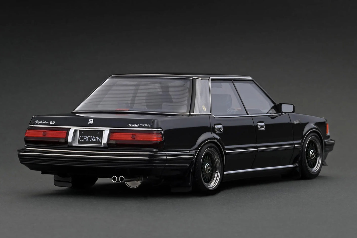 [PRE-SALE Q3/2025] Mô hình xe Ignition Model 1:18 Toyota Crown 2.8 Royal Saloon G (120) Black - IG3827