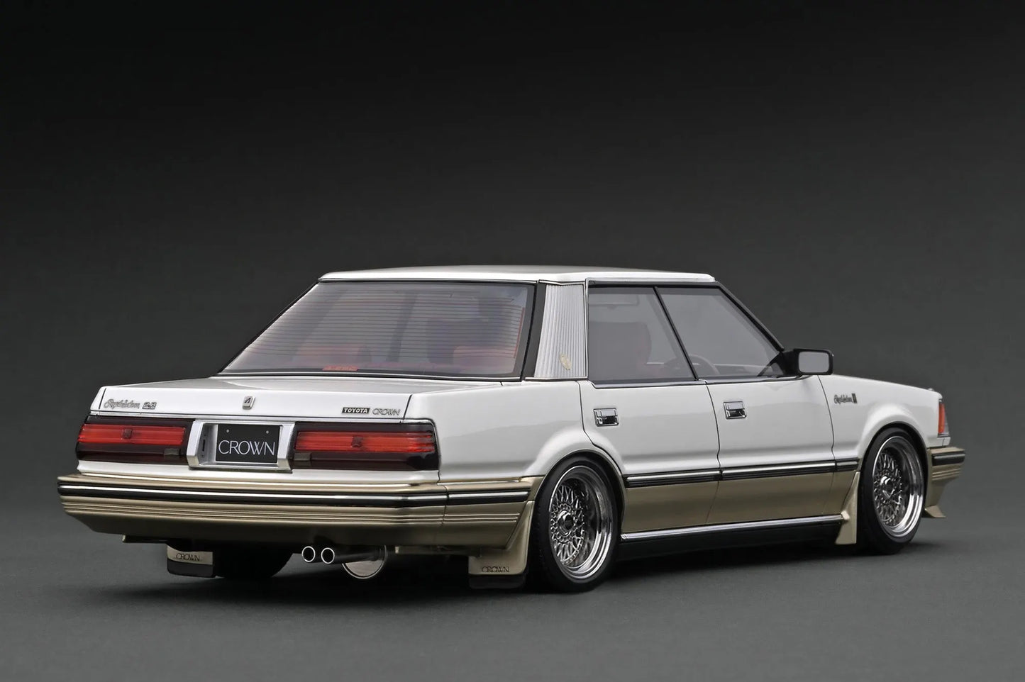 [PRE-SALE Q3/2025] Mô hình xe Ignition Model 1:18 Toyota Crown 2.8 Royal Saloon G (120) White - IG3823
