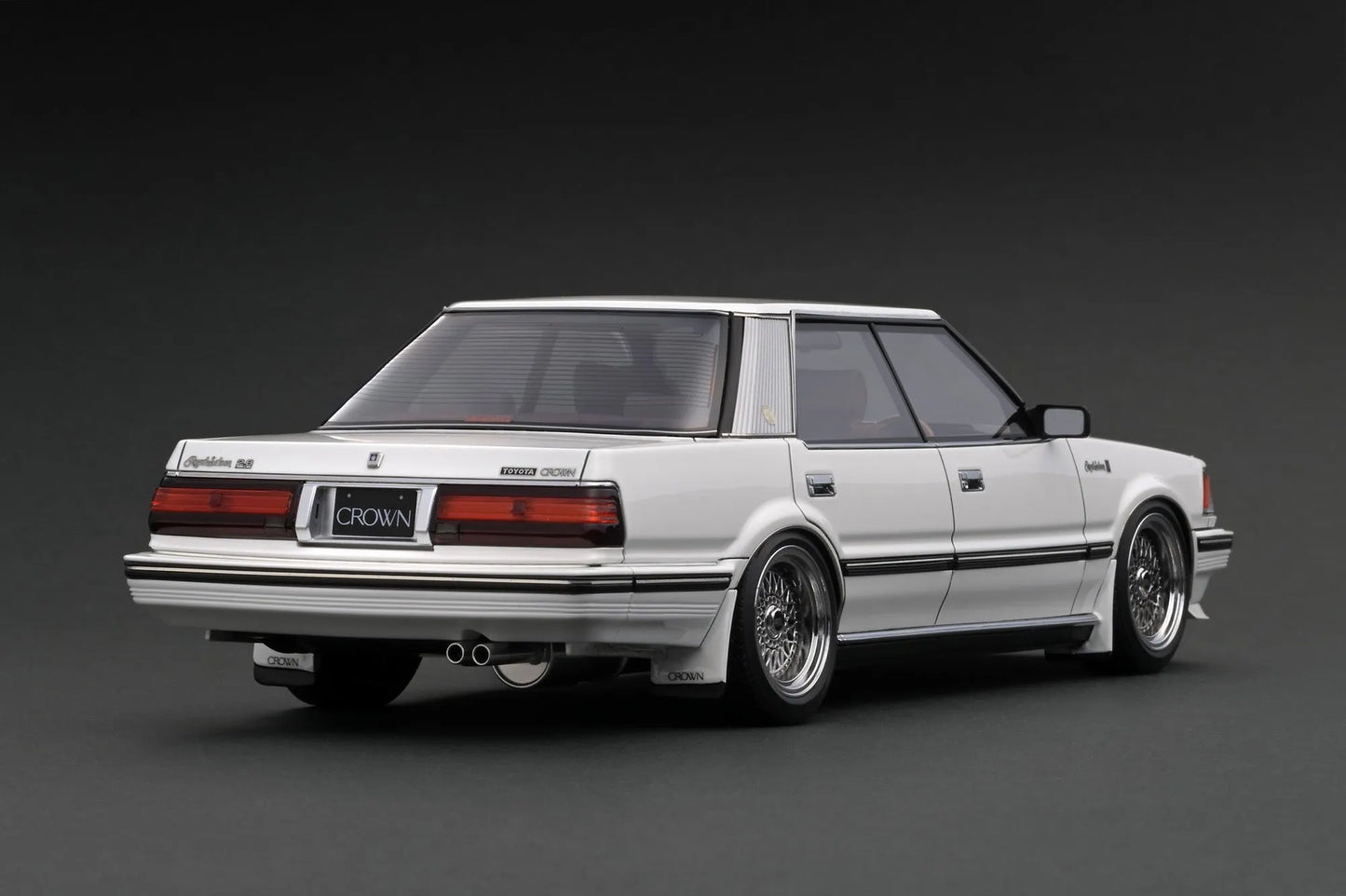 [PRE-SALE Q3/2025] Mô hình xe Ignition Model 1:18 Toyota Crown 2.8 Royal Saloon G (120) White - IG3823