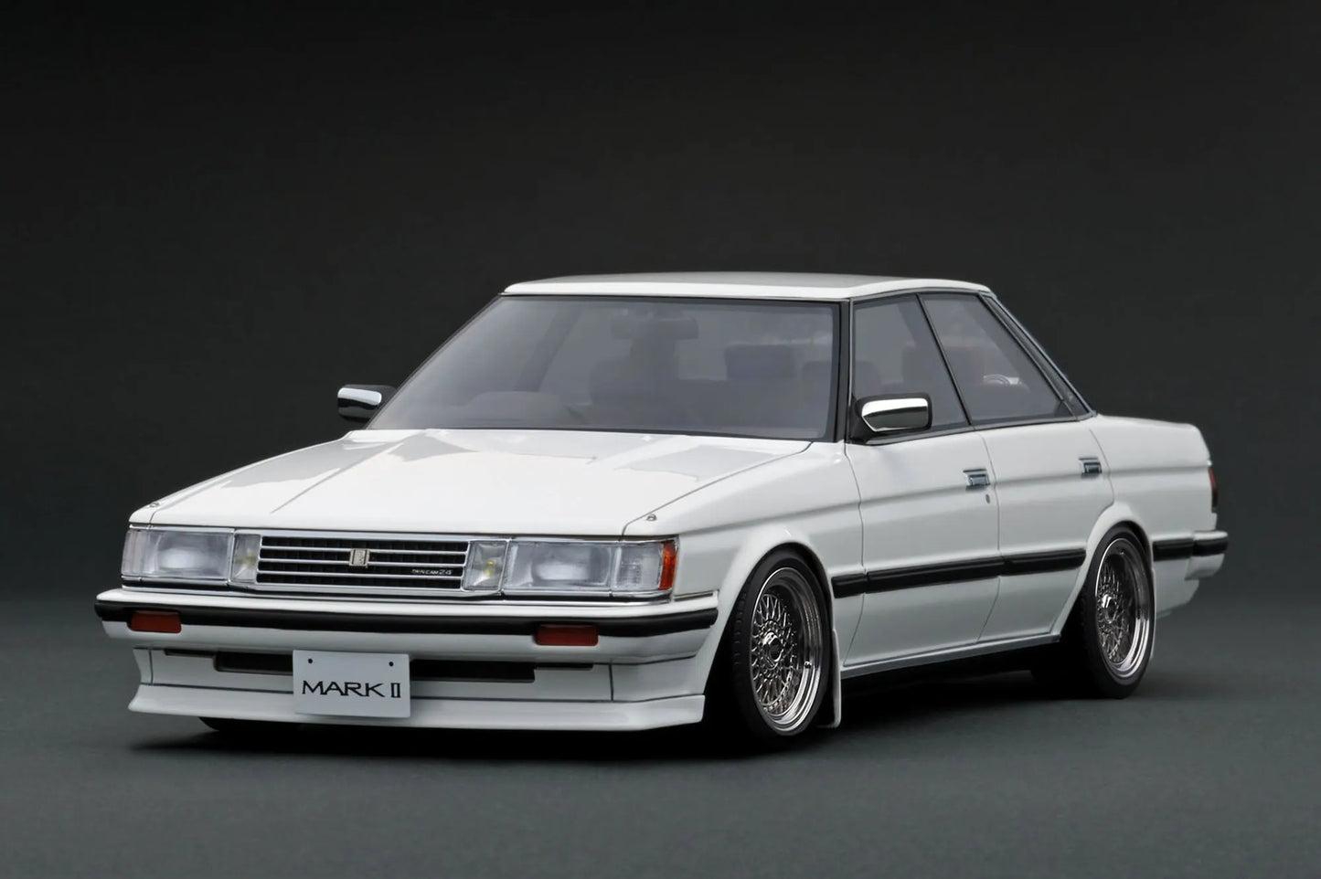 [PRE-SALE Q4/2025] Mô hình xe Ignition Model 1:18 Toyota Mark II Grande (GX71) White - IG3819
