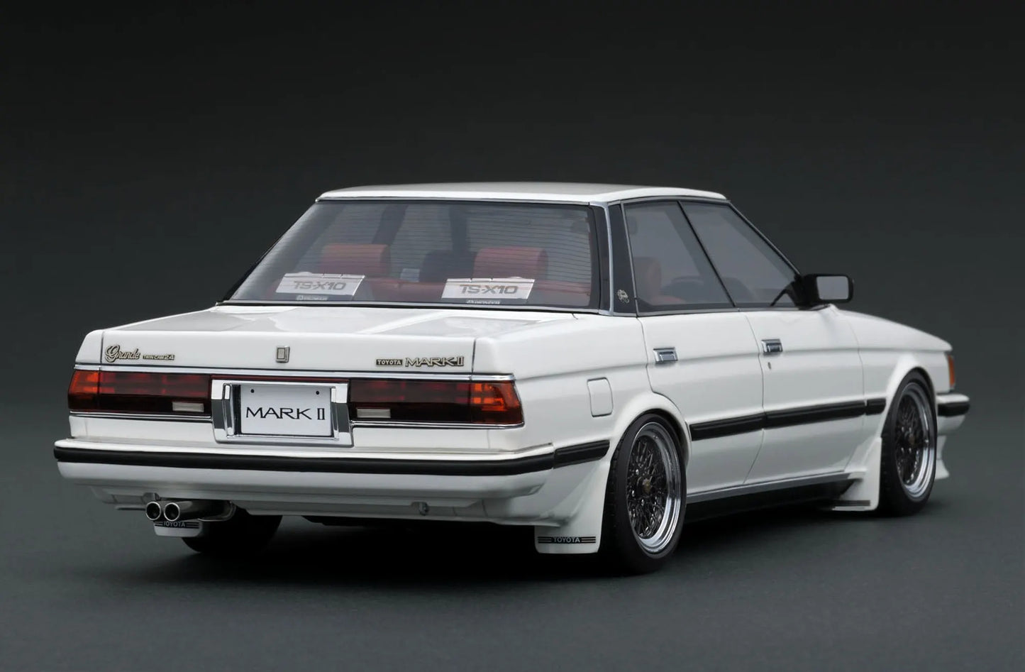 [PRE-SALE Q4/2025] Mô hình xe Ignition Model 1:18 Toyota Mark II Grande (GX71) White - IG3820