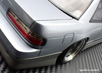 [PRE-SALE Q4/2025] Mô hình xe Ignition Model 1:18 VERTEX S13 Silvia Blue Silver/Gray - IG3590