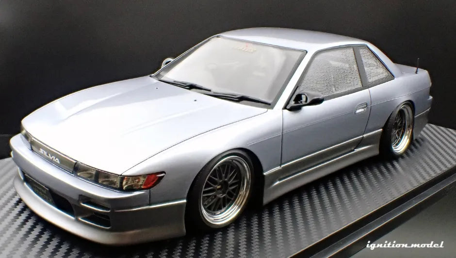 [PRE-SALE Q4/2025] Mô hình xe Ignition Model 1:18 VERTEX S13 Silvia Blue Silver/Gray - IG3590