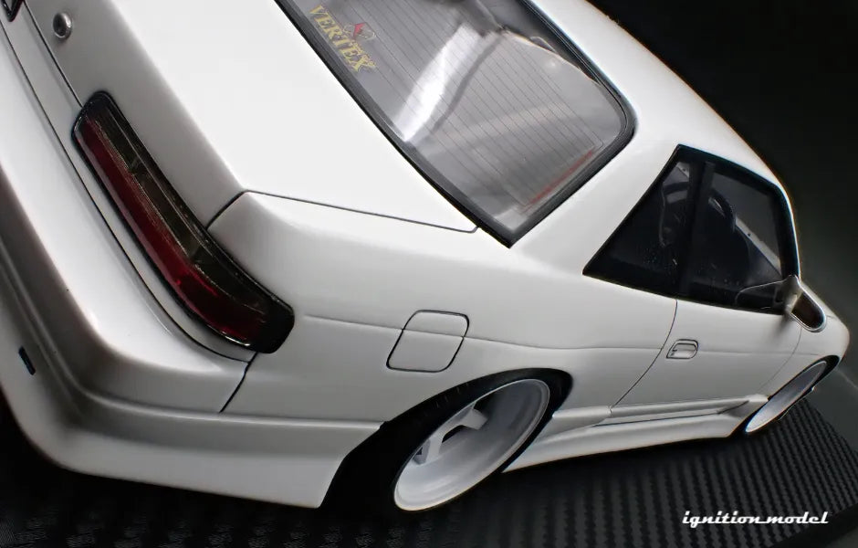 [PRE-SALE Q4/2025] Mô hình xe Ignition Model 1:18 VERTEX S13 Silvia White - IG3585