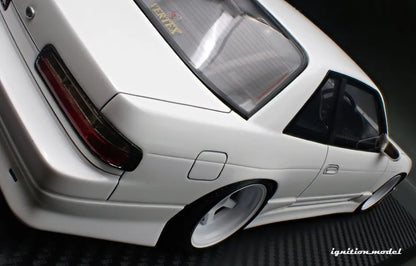 [PRE-SALE Q4/2025] Mô hình xe Ignition Model 1:18 VERTEX S13 Silvia White - IG3585