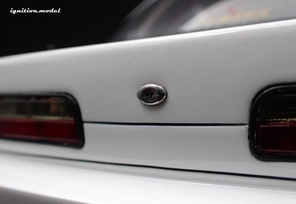[PRE-SALE Q4/2025] Mô hình xe Ignition Model 1:18 VERTEX S13 Silvia White - IG3585