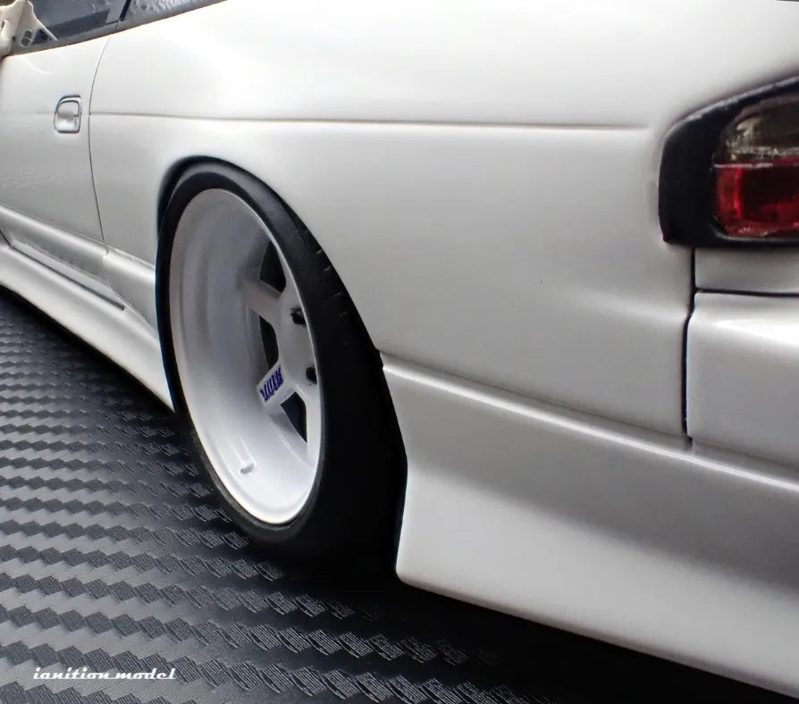 [PRE-SALE Q4/2025] Mô hình xe Ignition Model 1:18 VERTEX S13 Silvia White - IG3585