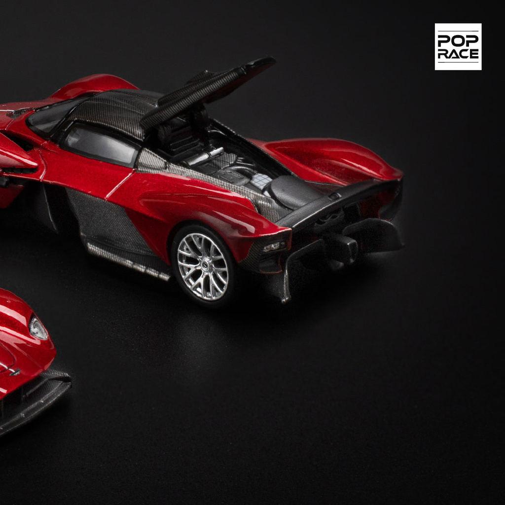 [HÀNG CÓ SẴN] Mô hình xe POPRACE 1:64 ASTON MARTIN VALKYRIE - SUPERNOVA RED PR640152