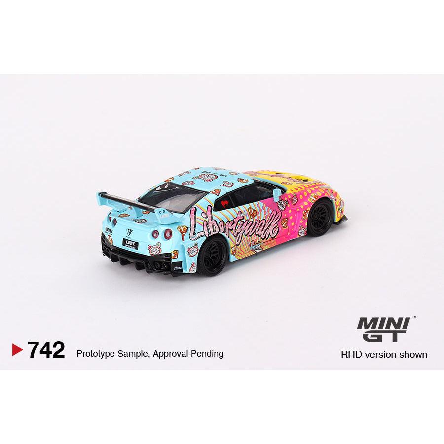 [HÀNG CÓ SẴN] Mocus Mô hình xe Mini GT 1:64 LB-Silhouette WORKS GT NISSAN 35GT-RR Ver.1 LBWK KUMA 742