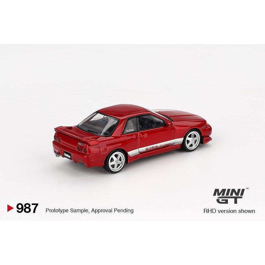 [HÀNG CÓ SẴN] Mocus Mô hình xe Mini GT 1:64 Nissan Skyline GT-R (R32) VeilSide Combat C-I Gem Red 987