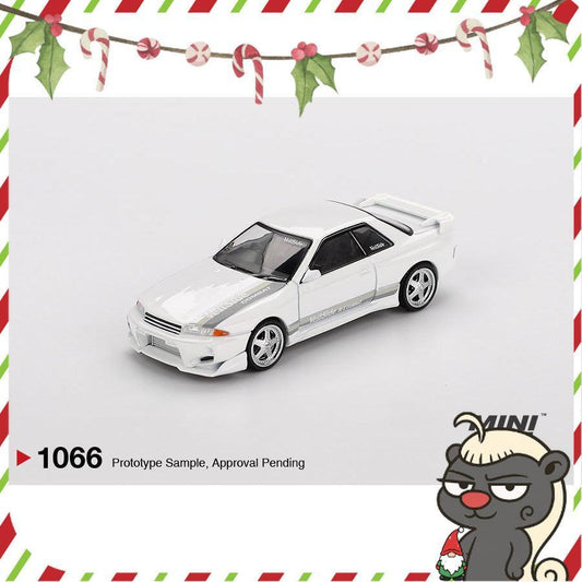 [HÀNG CÓ SẴN] Mocus Mô hình xe Mini GT 1:64 Nissan Skyline GT-R (R32) VeilSide Combat C-I White 1066