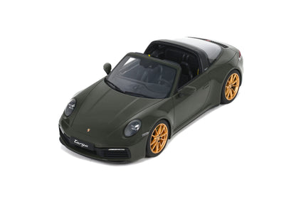 Mô hình xe GT SPIRIT 1:18 Porsche 992 Targa 4S - GT438