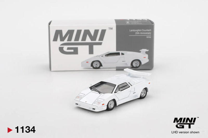 Mô hình xe Lamborghini Countach 25th Anniversary White 1:64 Mini GT #1134 Box