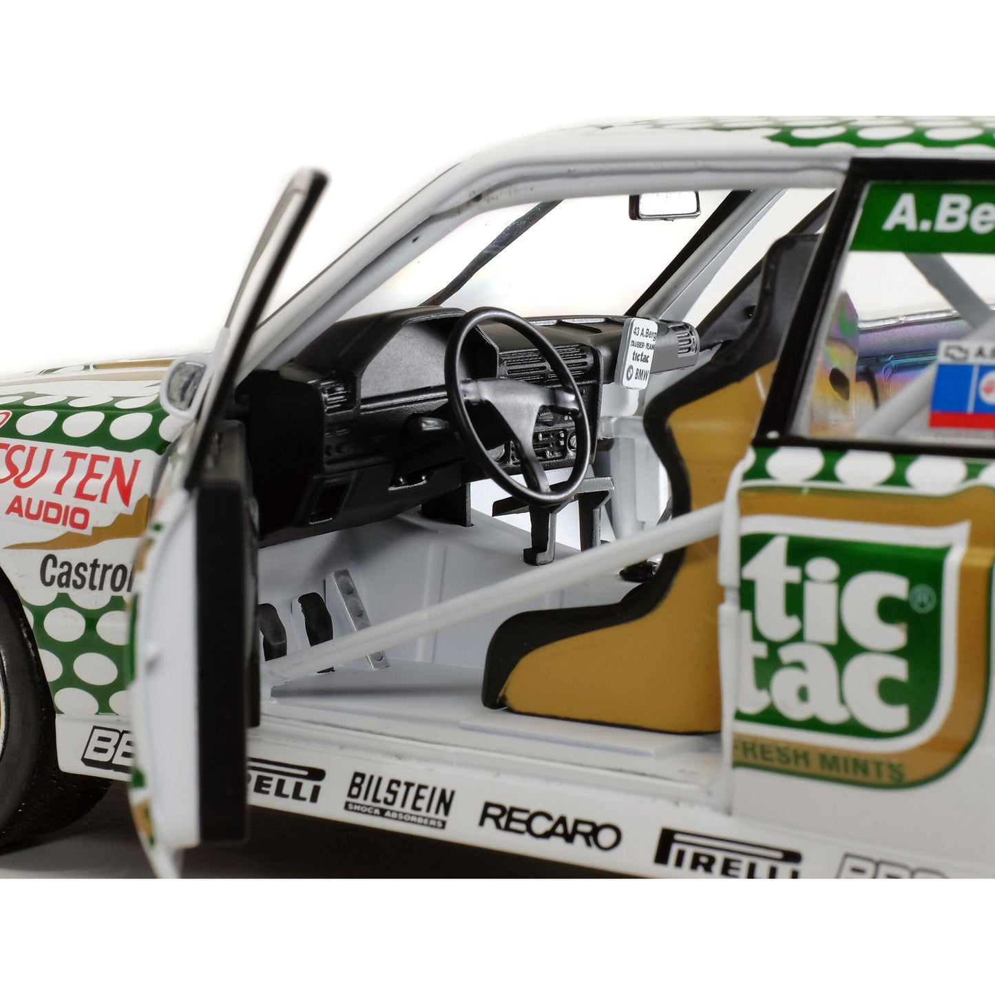 Mô hình xe Solido 1/18 BMW E30 M3 – DTM – 1991 – A. Berg #43