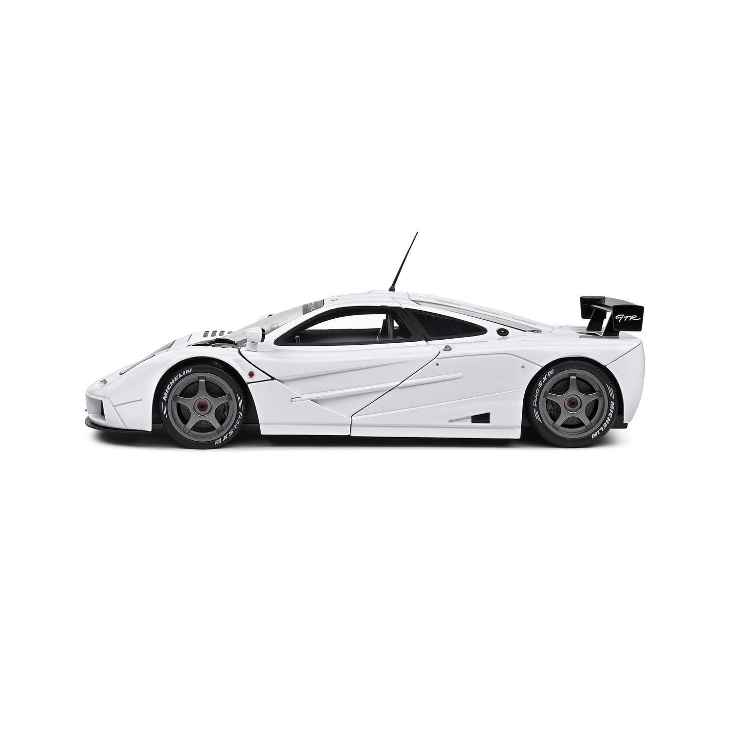 Mô hình xe Solido 1/18 McLaren F1 GTR Short Tail – 1996