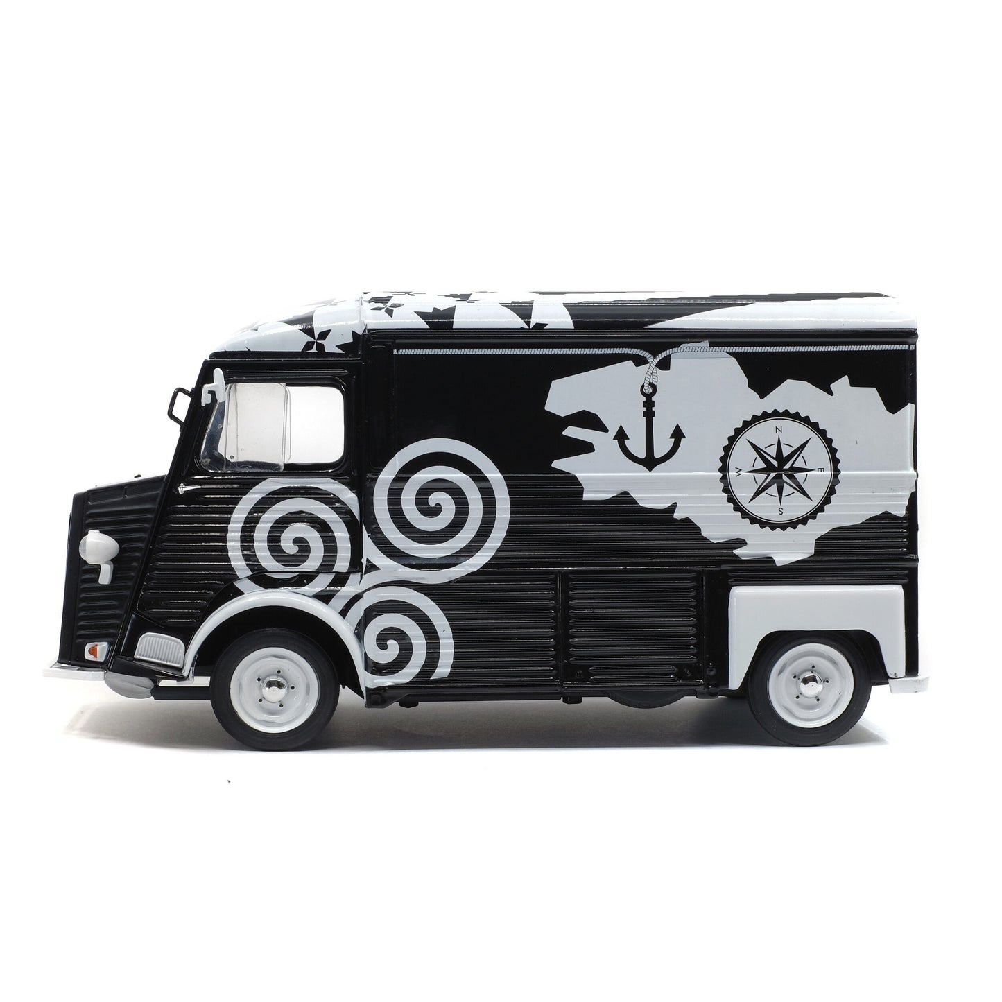 Mô hình xe Solido 1/18 CITROËN TYPE HY – BREIZH – 1969