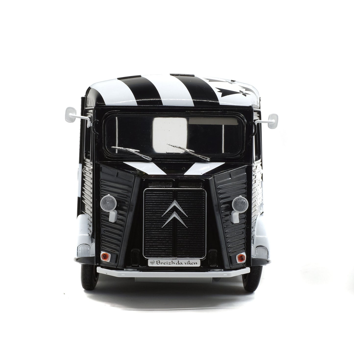 Mô hình xe Solido 1/18 CITROËN TYPE HY – BREIZH – 1969