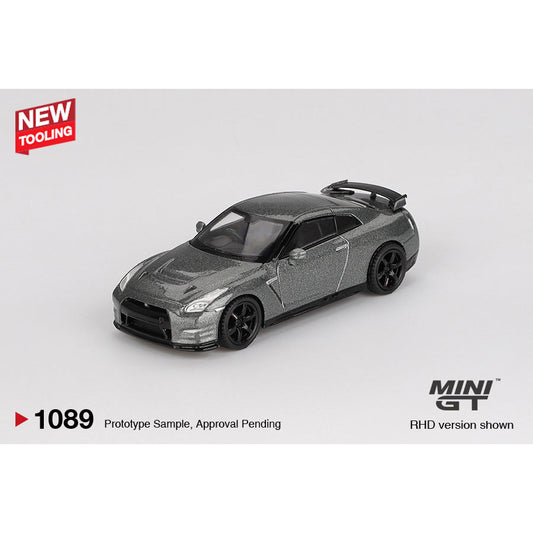 [Bán lượt mua trước] Sắp ra mắt tháng 11 2025 Mô hình xe Mini GT 1:64 NISSAN GT-R 2013 Dark Metal Gray MGT01089