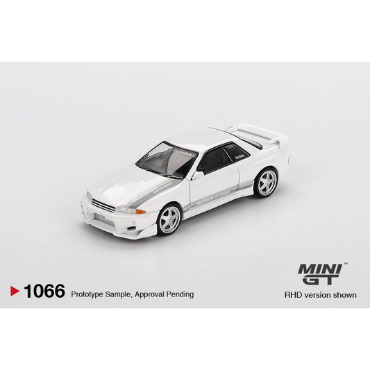 [Mocus bán lượt mua trước] Dự kiến 09/2025 Mô hình xe Mini GT 1:64 Nissan-Skyline-GTR-R32-VeilSide-Combat White MGT01066
