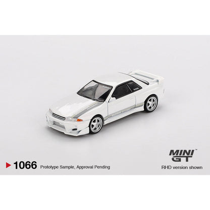 [HÀNG CÓ SẴN] Mô hình xe Mini GT 1:64 Nissan Skyline GT-R (R32) VeilSide Combat C-I White MGT01066