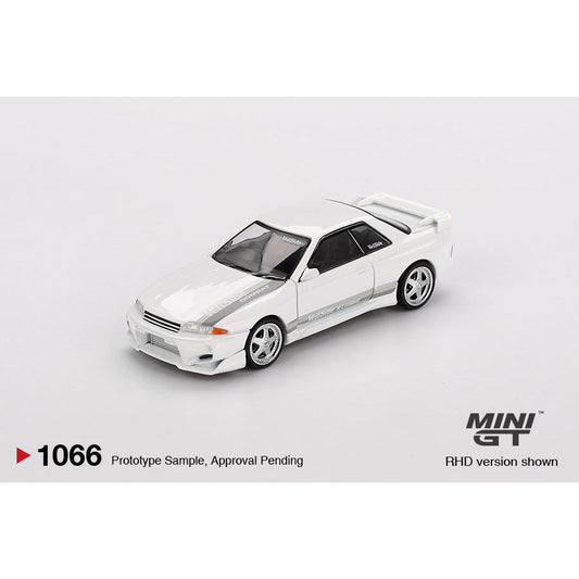 [HÀNG CÓ SẴN] Mô hình xe Mini GT 1:64 Nissan Skyline GT-R (R32) VeilSide Combat C-I White MGT01066