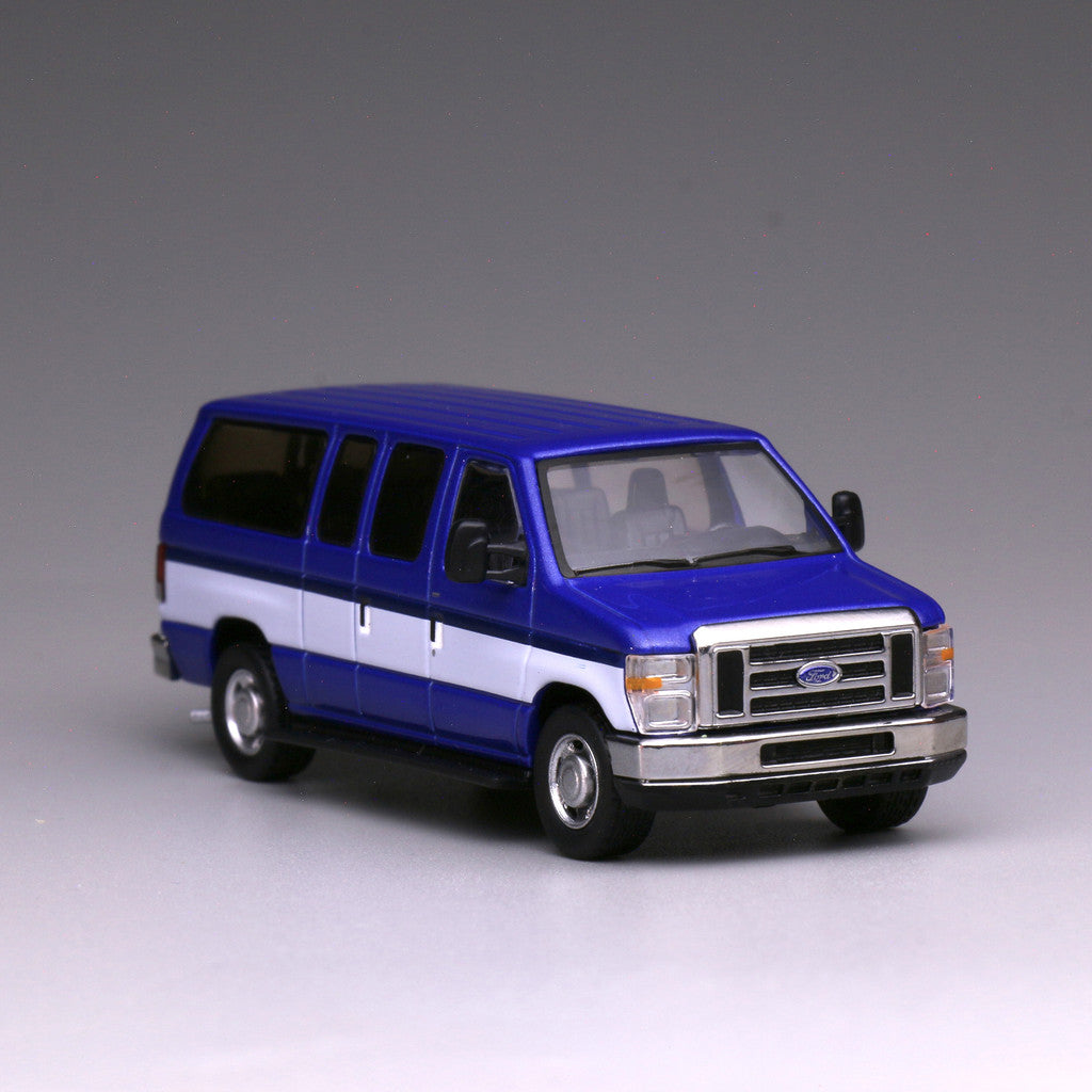 Mô hình xe 596 1:64 Ford E350 Van