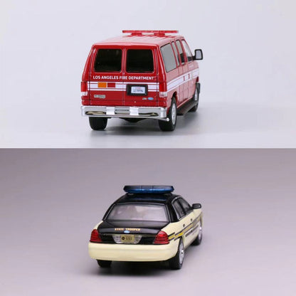 Mô hình xe 596 1:64 Ford E350 Los Angeles