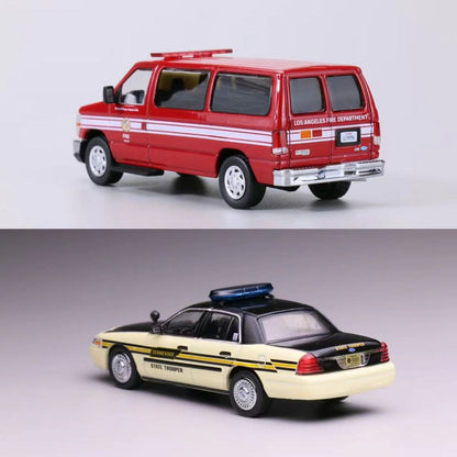 Mô hình xe 596 1:64 Ford E350 Los Angeles