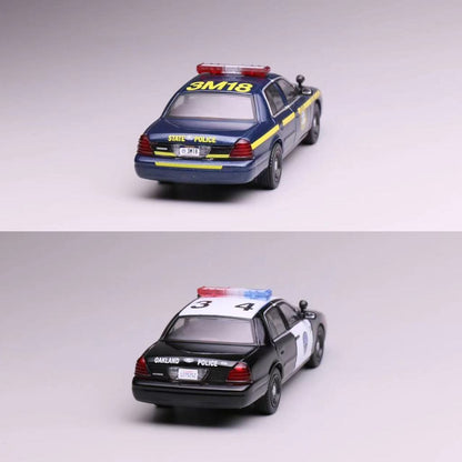 Mô hình xe 596 1:64 Ford Victoria Crown CV Bang New York