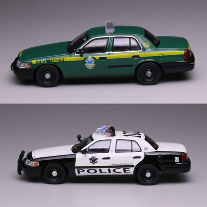 Mô hình xe 596 1:64 Xe Cảnh Sát Ford Victoria Crown CV