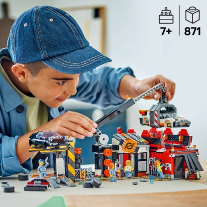LEGO CITY 60472 Đồ Chơi Lắp Ráp Bãi Phế Liệu Ô Tô (871 chi tiết)