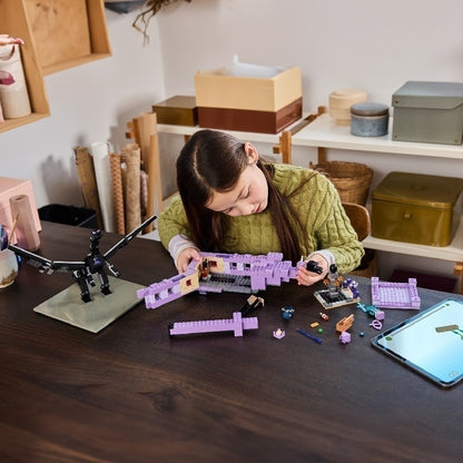 LEGO MINECRAFT 21264 Đồ Chơi Lắp Ráp Chạm Trán Rồng Ender Và Con Thuyền End  (657 chi tiết)