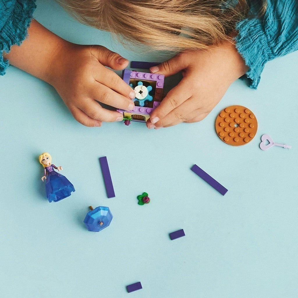 LEGO DISNEY PRINCESS 43214 Hộp Xoay Công Chúa Rapunzel